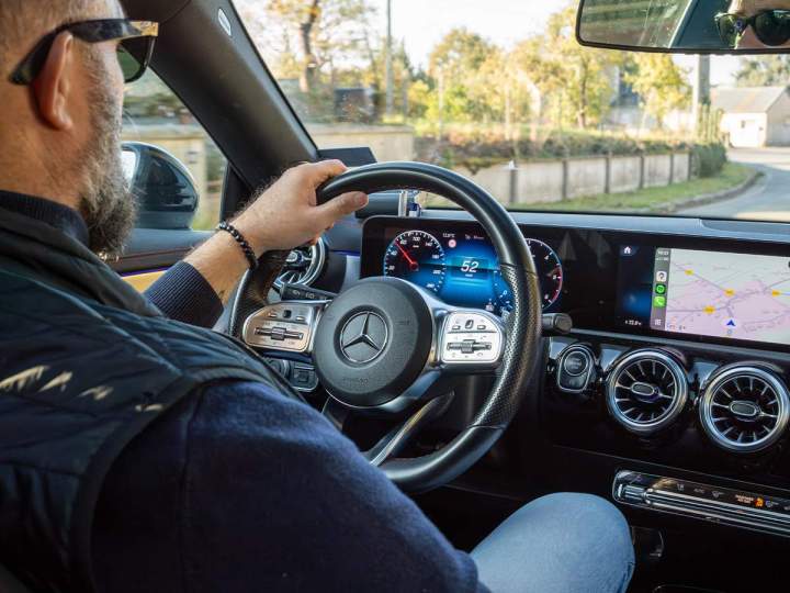 Chauffeur navette événementielle Gombergean